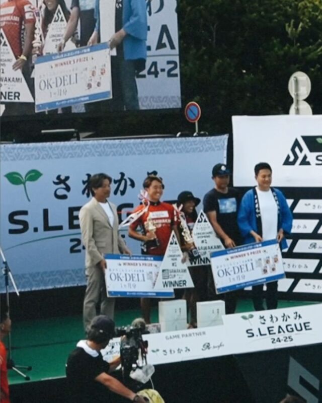 おめでとうございます！🎉 私達がサポートするサーファー、浜瀬海が茨城県大洗町 磯場ポイントで開催された新しいツアー「S.LEAGUE」の初戦で、ロングボードクラス優勝を果たしました！🌊

初戦から圧倒的なパフォーマンスで見事に頂点に立った浜瀬海。彼の力強さと華麗なライディングは、まさに新時代のサーフィンを象徴しています。これからのツアーでもさらなる活躍が期待されます！🔥

📸 @ryoichi.seo 

使用したボードは 9’ 3 ROCKCANCE x 石黒聡 ハンドシェープ NR1 モデル になります。